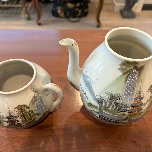 Antique Japanese porcelainTea set w/o lids